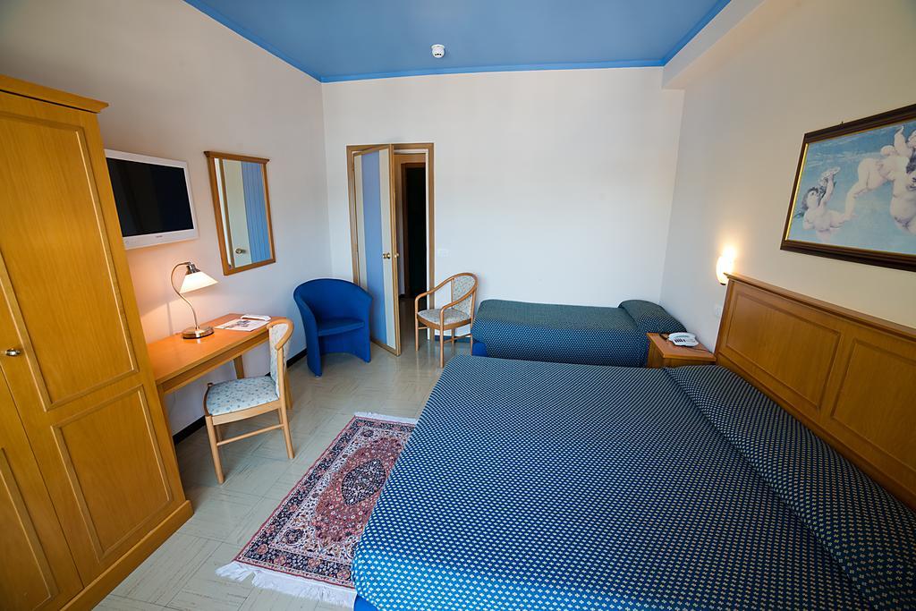 Hotel Europa Porlezza Kültér fotó